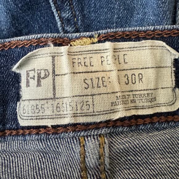 Free People High Rise Long And Lean Jean Size 30 - Picture 8 of 11